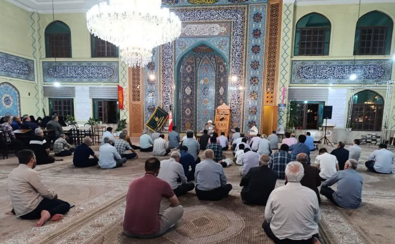 بیانات آیت الله شاه آبادی در خصوص یاوری غدیر در مسجد المهدی تبریز سخنرانی آیت الله شاه آبادی در خصوص یاوری غدیر در مسجد المهدی تبریز