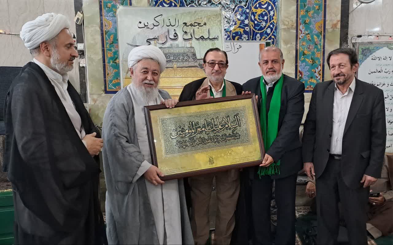 آیت ا.. شاه آبادی در جلسه مجمع الذاکرین سلمان فارسی آیت الله شاه آبادی در جلسه مجمع الذاکرین سلمان فارسی